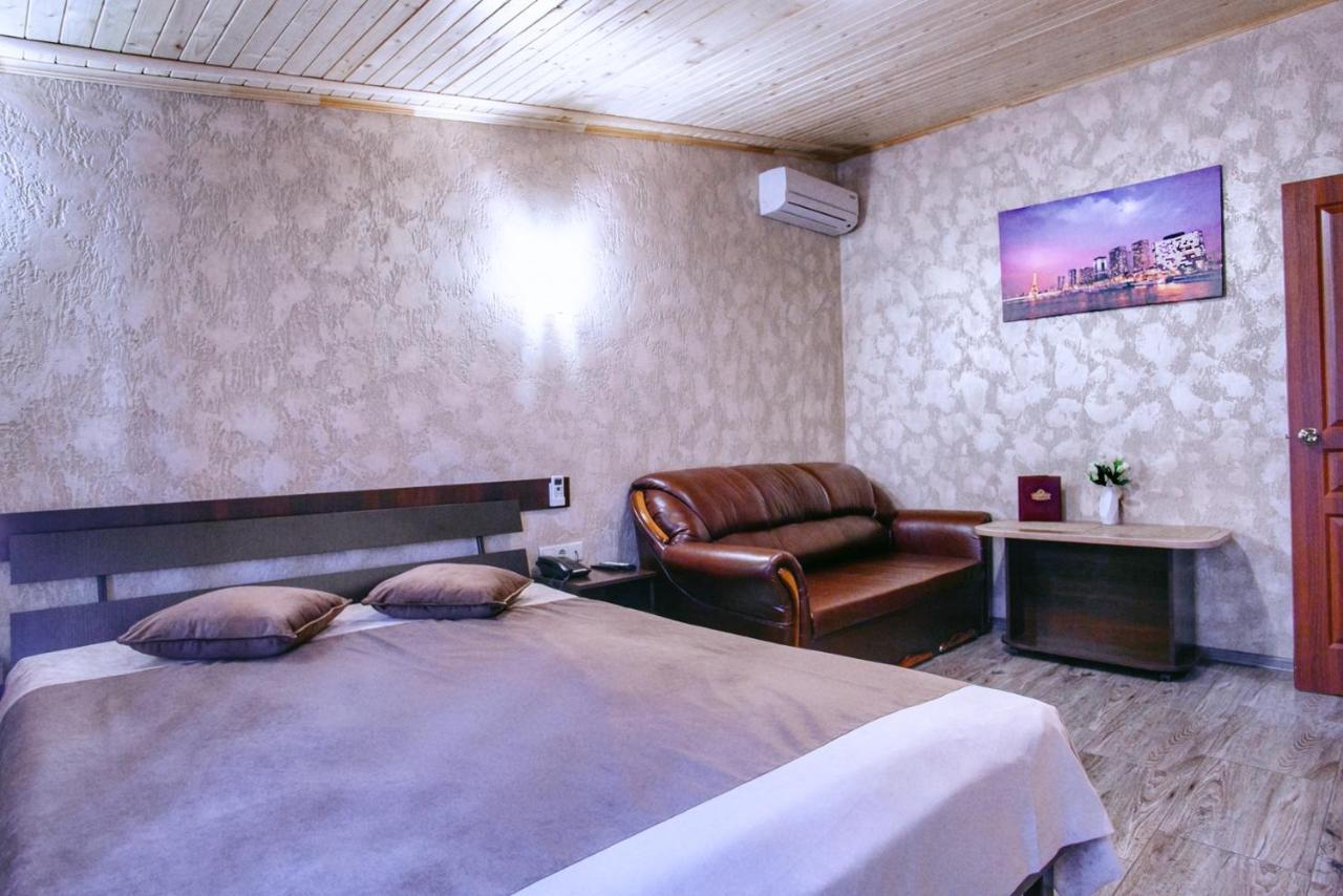 Hotel Fortuna Lviv Kültér fotó