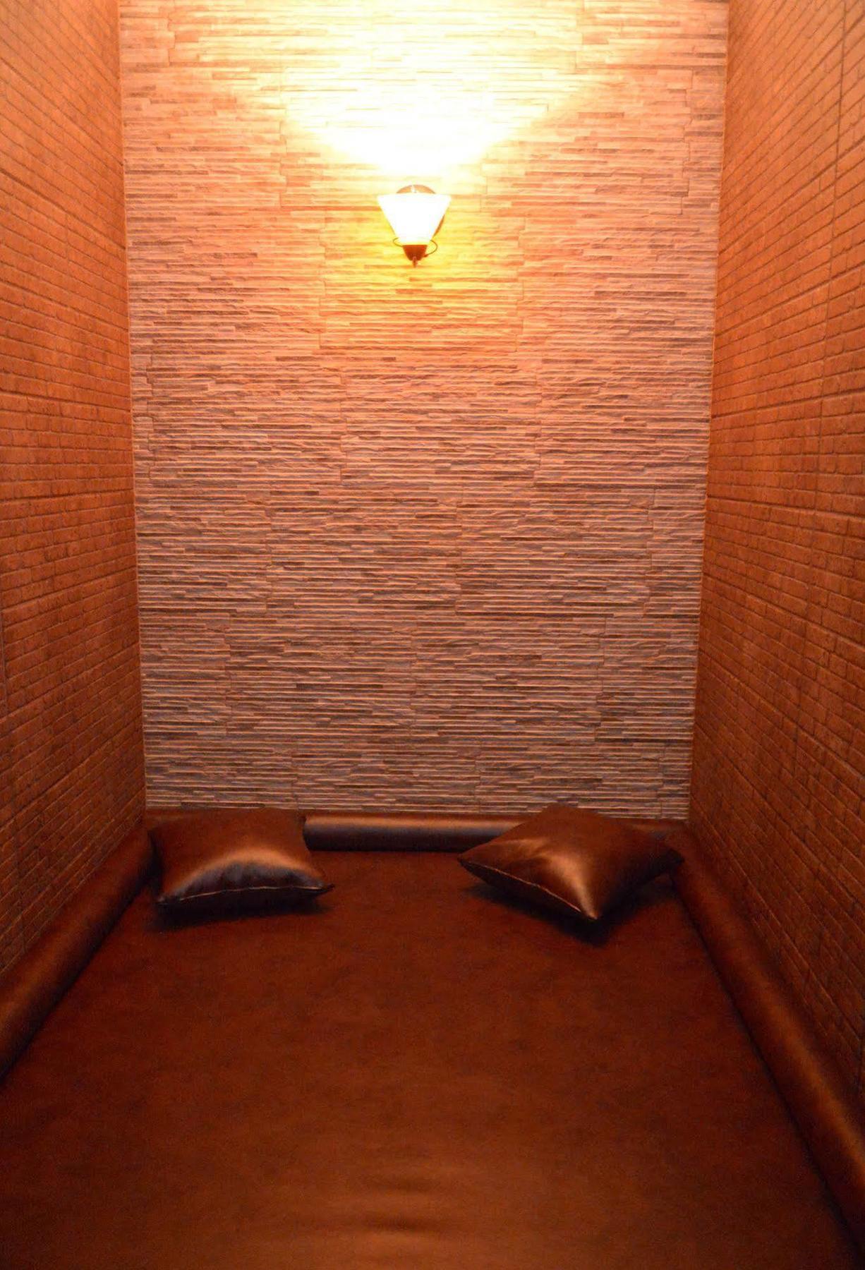Hotel Fortuna Lviv Kültér fotó