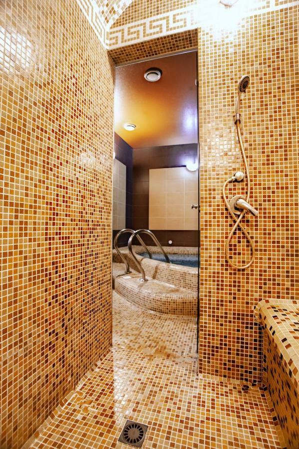 Hotel Fortuna Lviv Kültér fotó